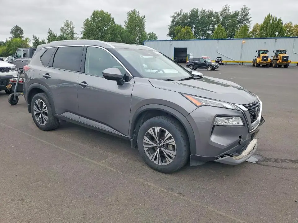 2021 NISSAN ROGUE SV  