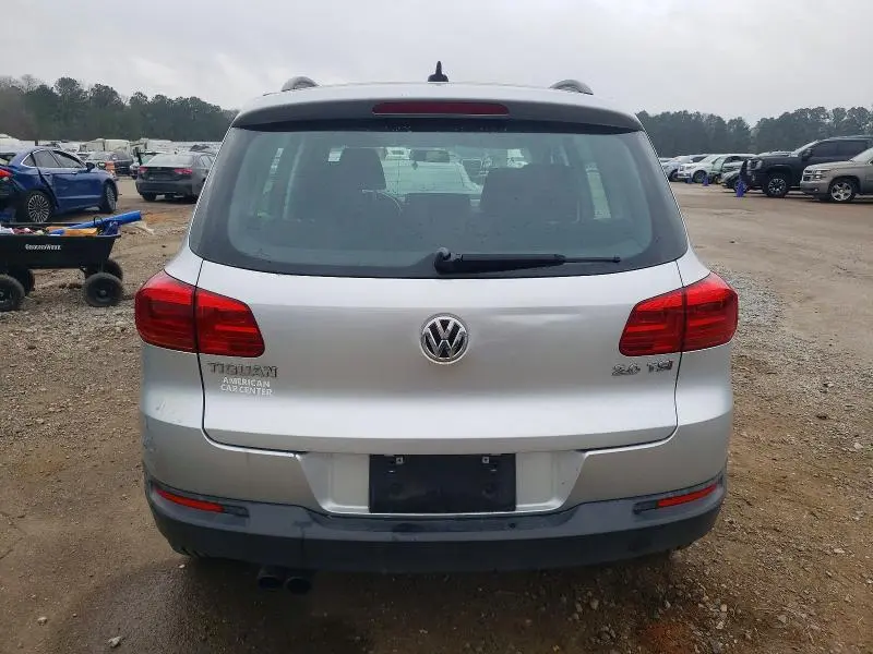 2015 VOLKSWAGEN TIGUAN S  