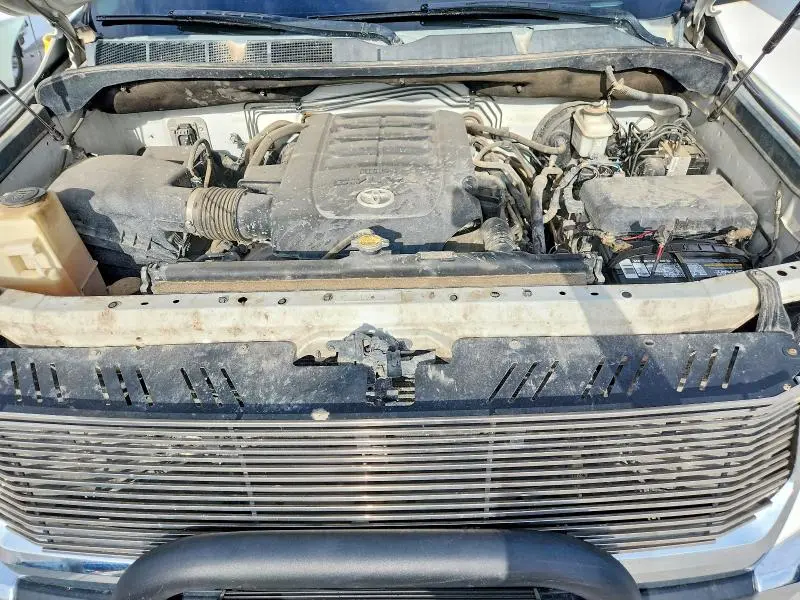 2014 TOYOTA TUNDRA CREWMAX LIMITED  