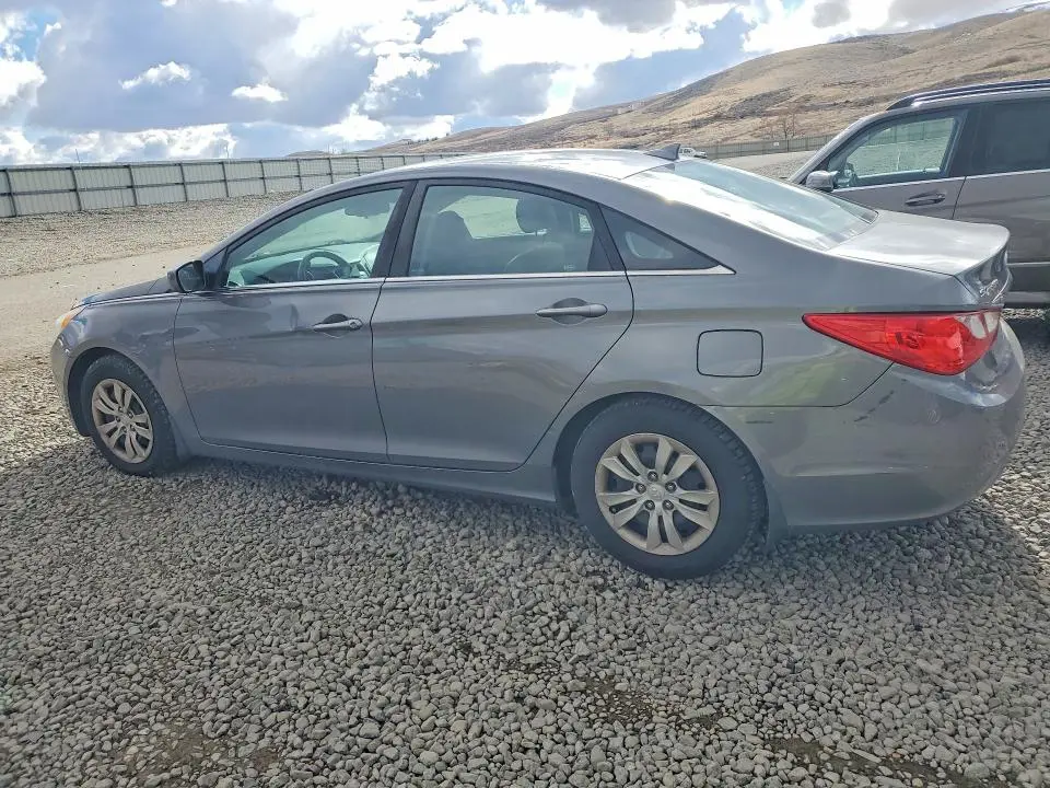 2012 HYUNDAI SONATA GLS  