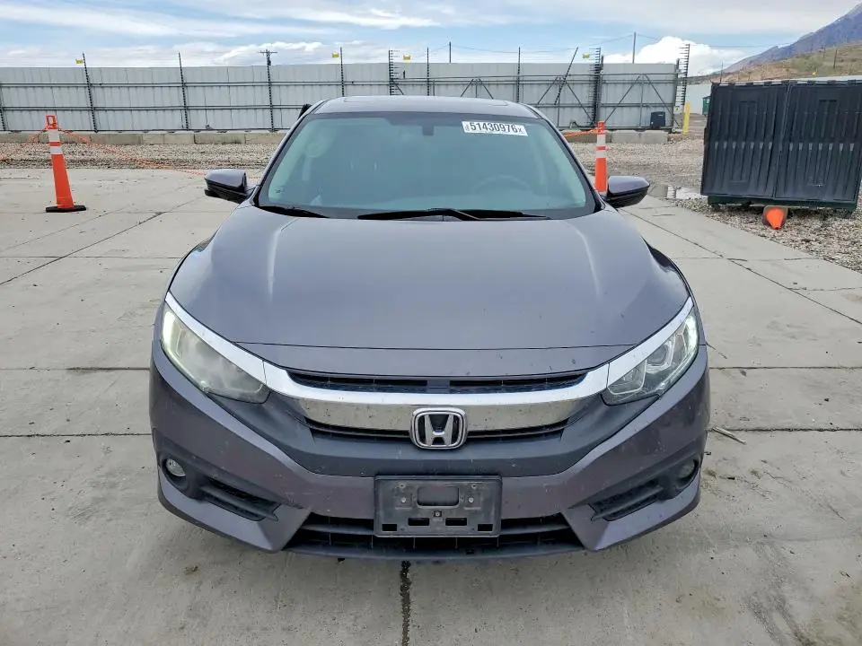 2017 HONDA CIVIC EX  