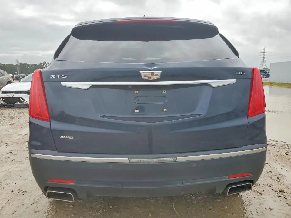 2017 CADILLAC XT5 LUXURY  