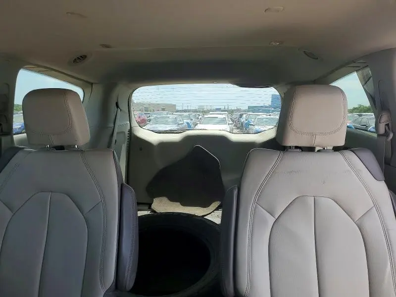 2017 CHRYSLER PACIFICA TOURING L  