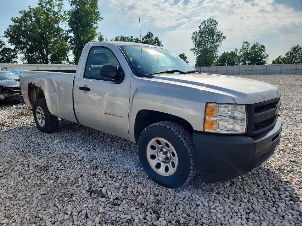 2011 CHEVROLET SILVERADO C1500  