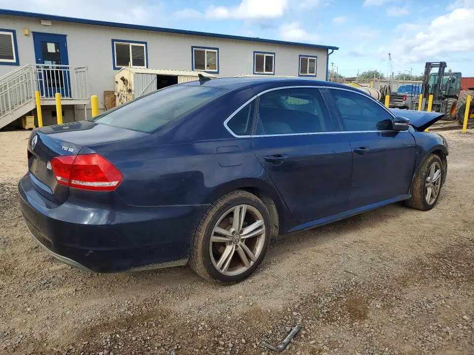 2014 VOLKSWAGEN PASSAT SE  
