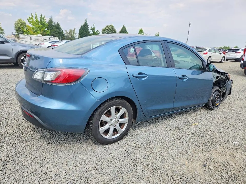 2010 MAZDA 3 I  