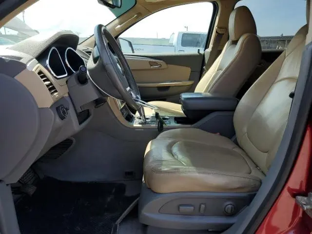 2010 CHEVROLET TRAVERSE LT  