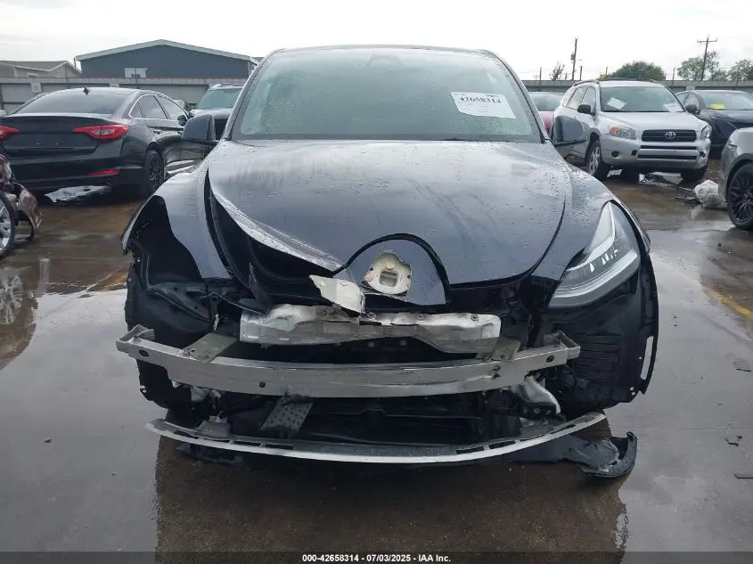 2022 TESLA MODEL Y LONG RANGE DUAL MOTOR ALL-WHEEL DRIVE