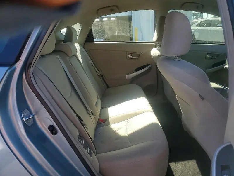 2014 TOYOTA PRIUS TWO  