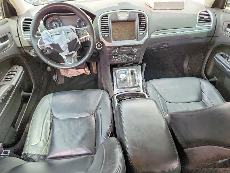 2015 CHRYSLER 300 LIMITED  