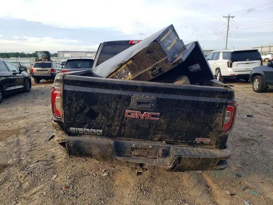 2018 GMC SIERRA K1500 SLT  
