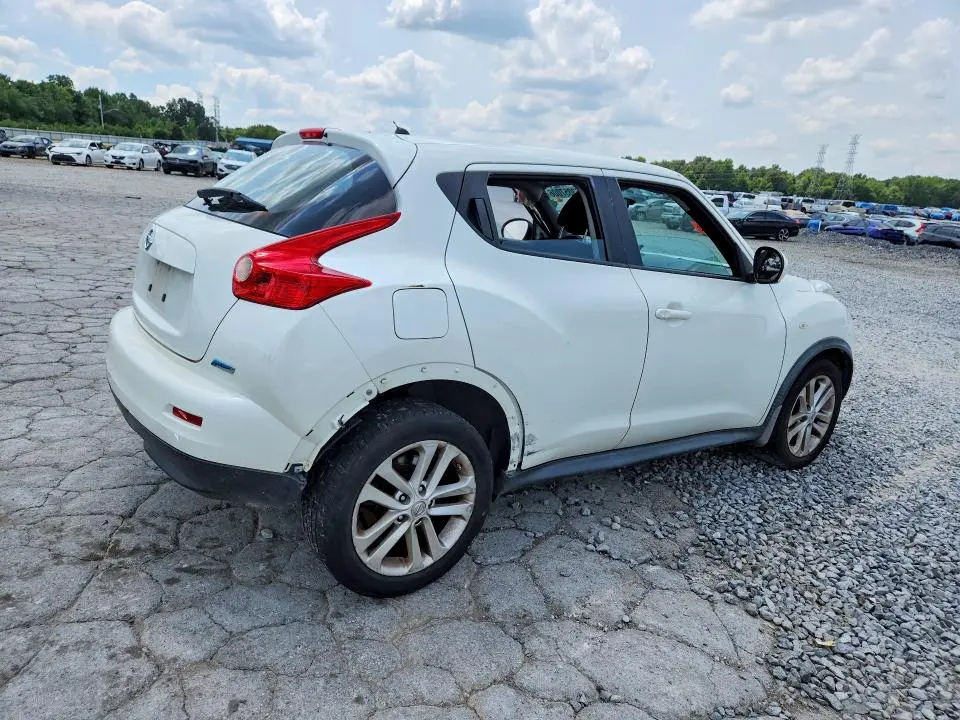 2013 NISSAN JUKE S  