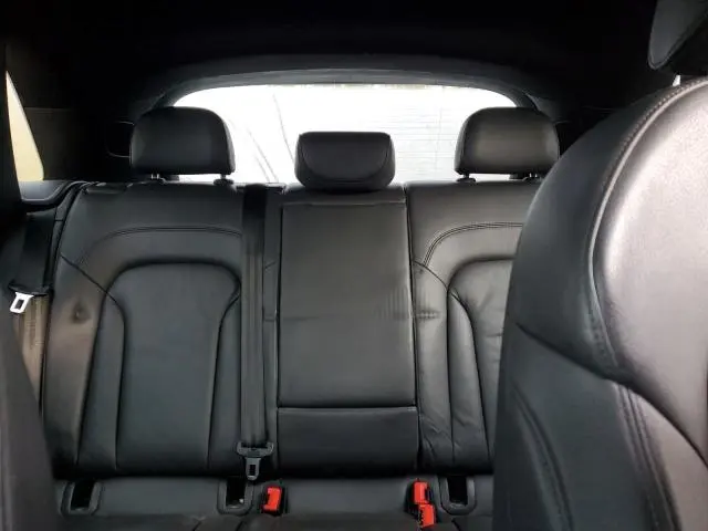 2016 AUDI Q3 PRESTIGE  