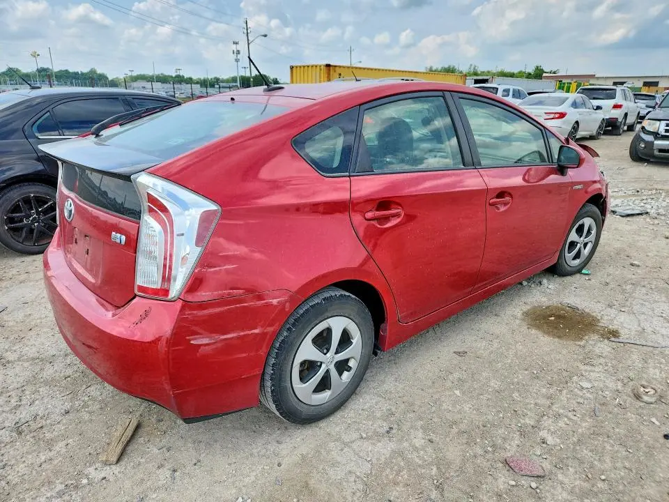 2015 TOYOTA PRIUS   