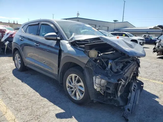 2018 HYUNDAI TUCSON SE  