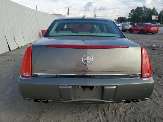 2011 CADILLAC DTS PREMIUM COLLECTION