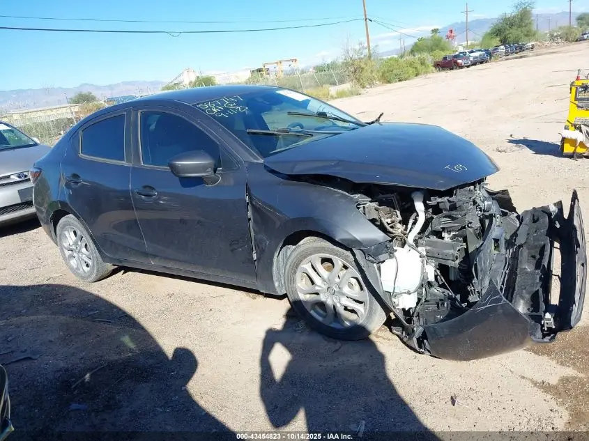 2017 TOYOTA YARIS IA  