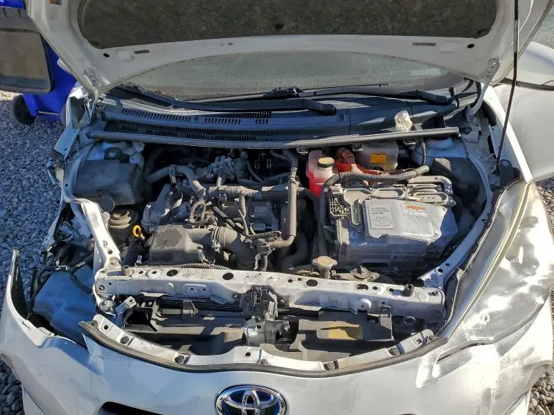 2013 TOYOTA PRIUS C   