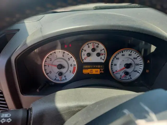 2014 NISSAN TITAN SV  
