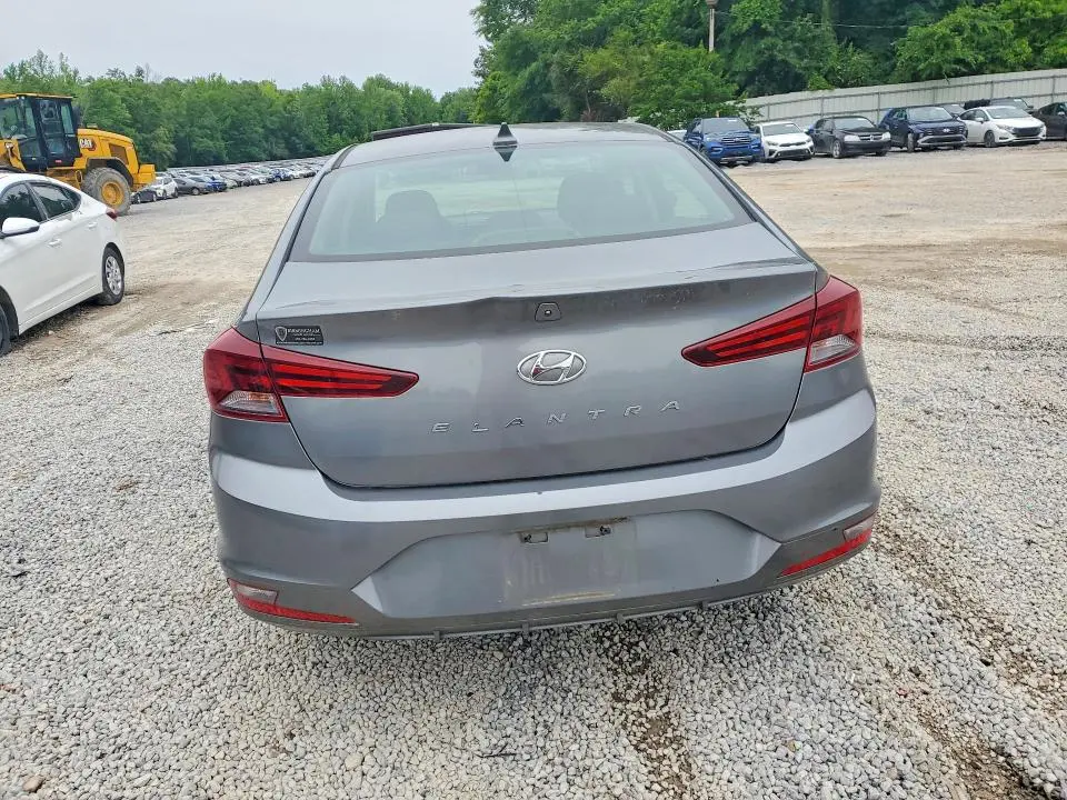 2019 HYUNDAI ELANTRA SEL  