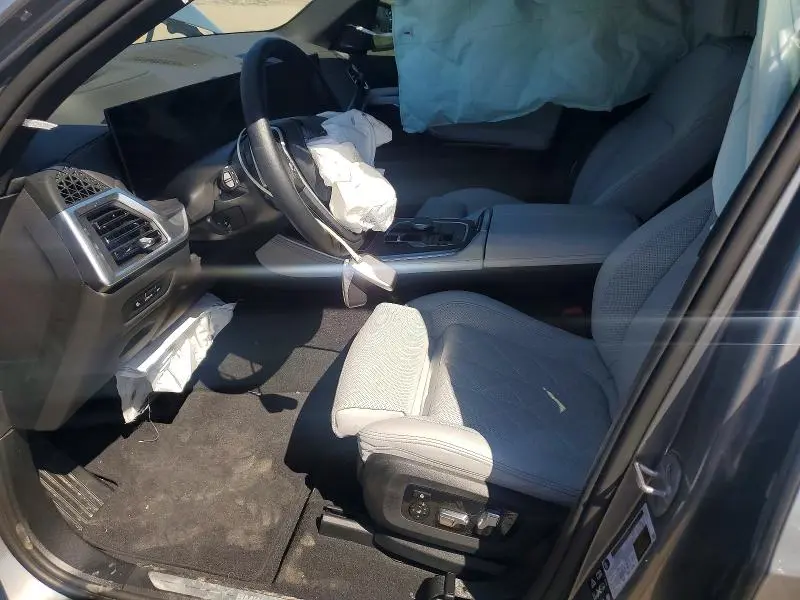 2024 BMW X5 XDRIVE40I  