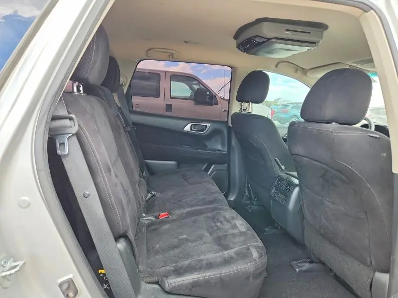 2014 NISSAN PATHFINDER S  