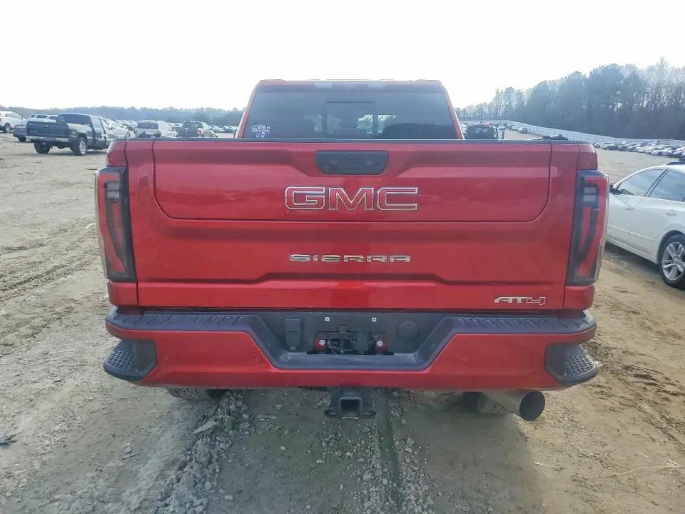 2025 GMC SIERRA K2500 AT4  