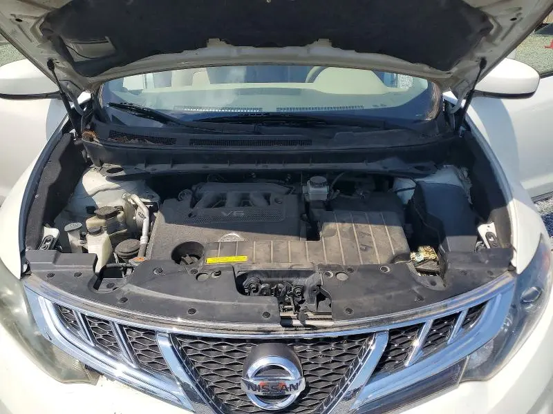 2013 NISSAN MURANO S  