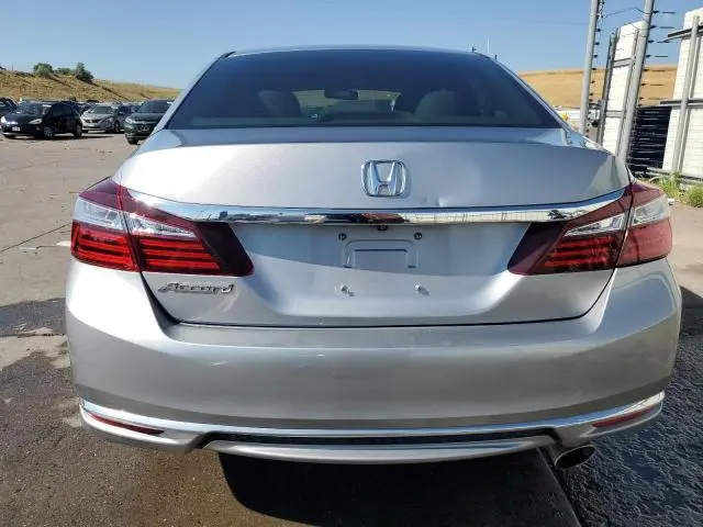 2017 HONDA ACCORD LX  