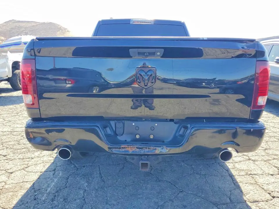 2015 RAM 1500 ST  