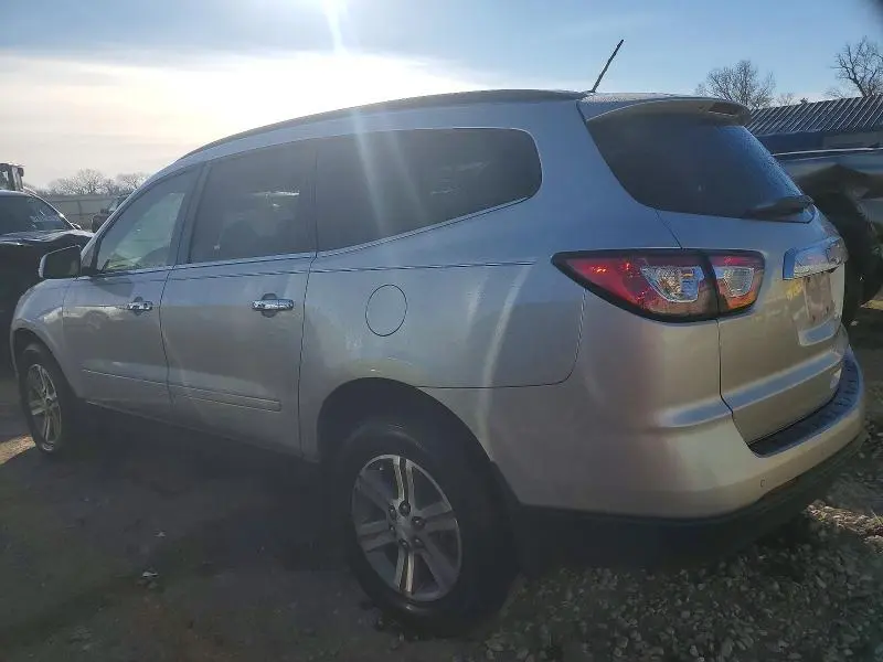 2015 CHEVROLET TRAVERSE LT  