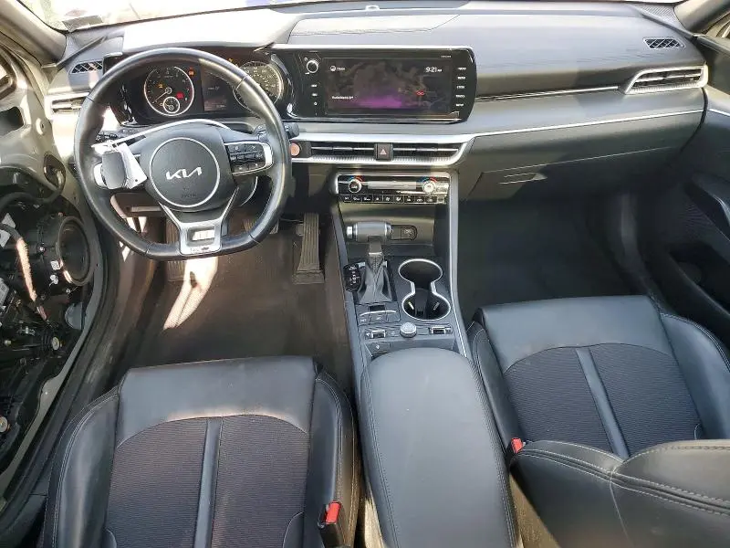 2022 KIA K5 GT LINE  