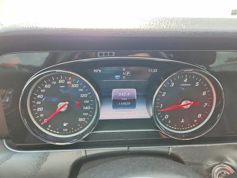 2018 MERCEDES-BENZ E 300  