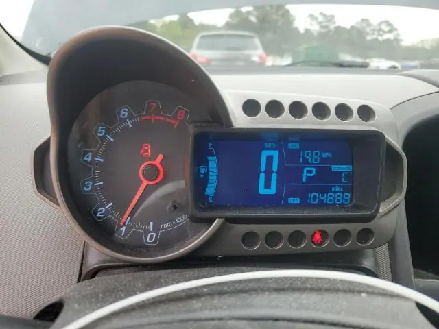 2013 CHEVROLET SONIC LS  