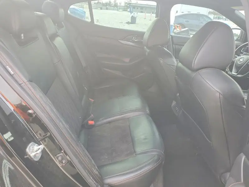 2021 NISSAN MAXIMA SR  