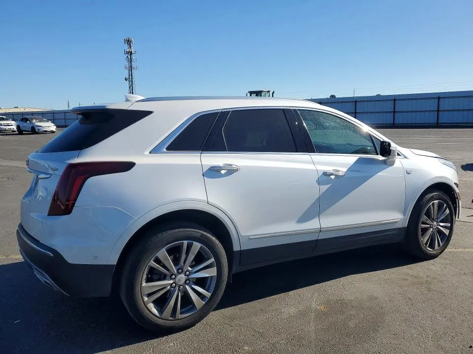 2021 CADILLAC XT5 PREMIUM LUXURY  