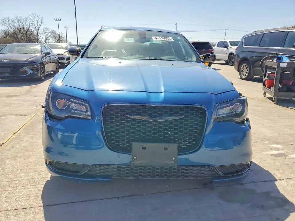 2023 CHRYSLER 300   