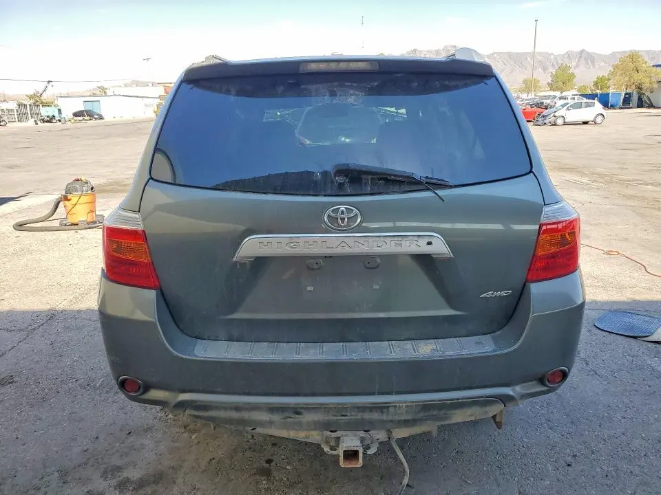 2010 TOYOTA HIGHLANDER LIMITED  