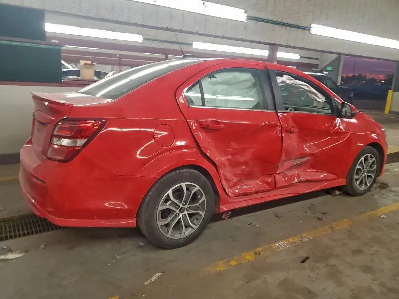 2019 CHEVROLET SONIC LT  