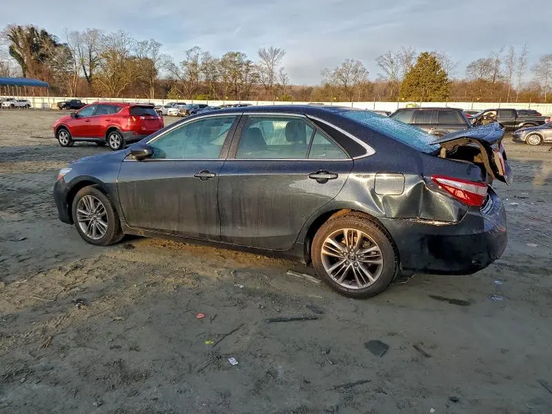 2017 TOYOTA CAMRY LE  