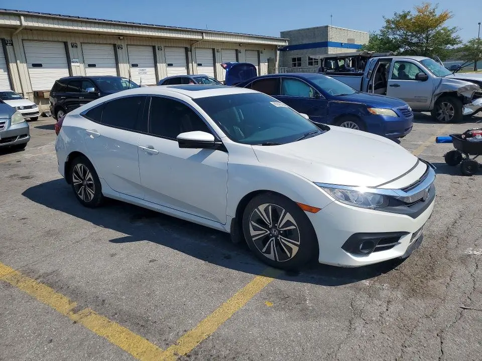 2017 HONDA CIVIC EX  