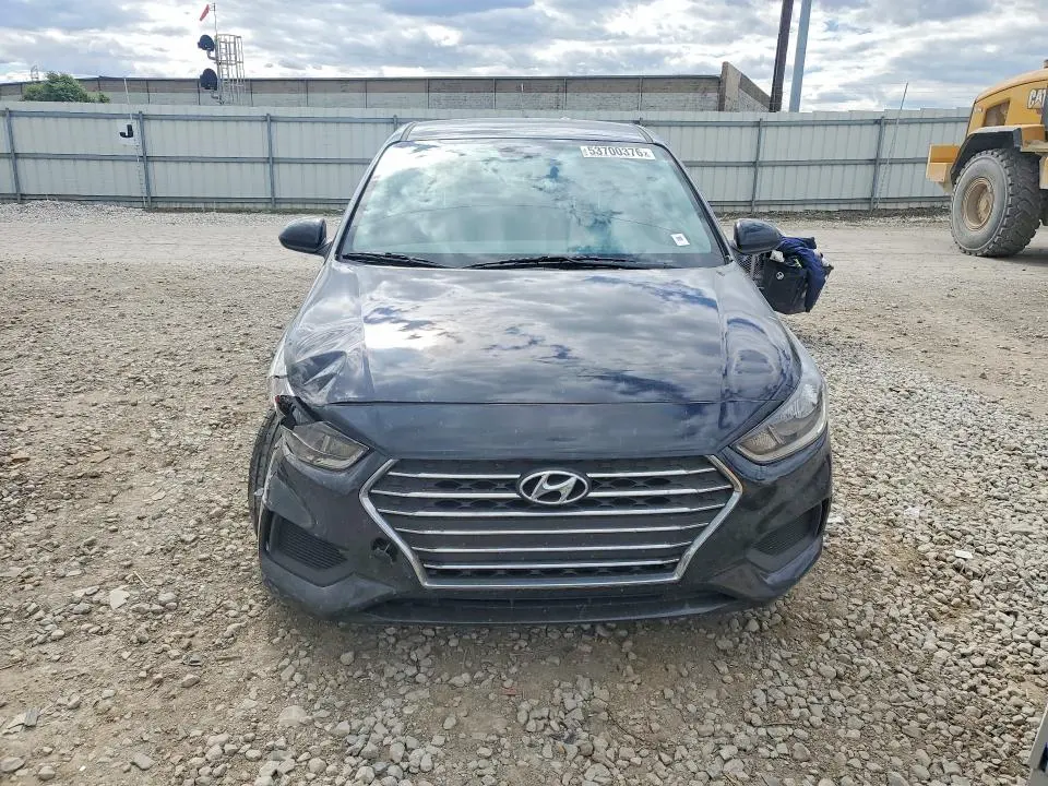 2022 HYUNDAI ACCENT SE  