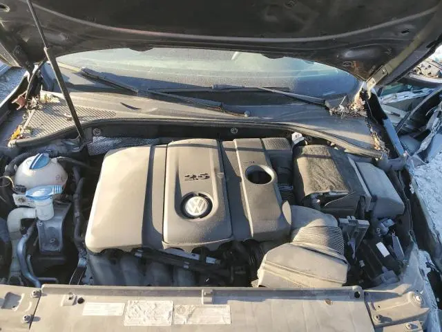 2014 VOLKSWAGEN PASSAT S  
