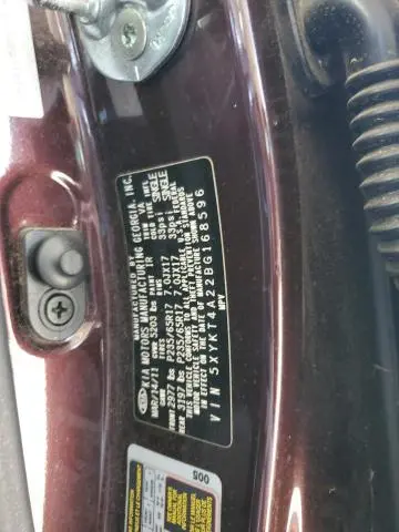 2011 KIA SORENTO BASE  