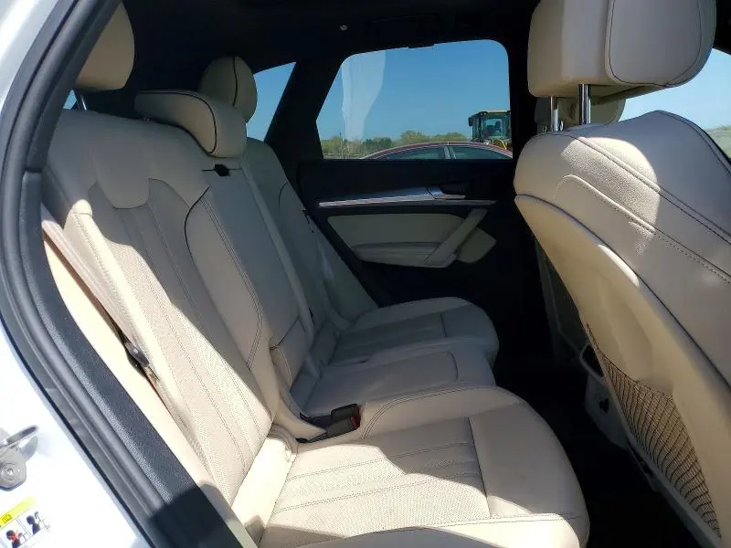 2024 AUDI Q5 PREMIUM PLUS 45  