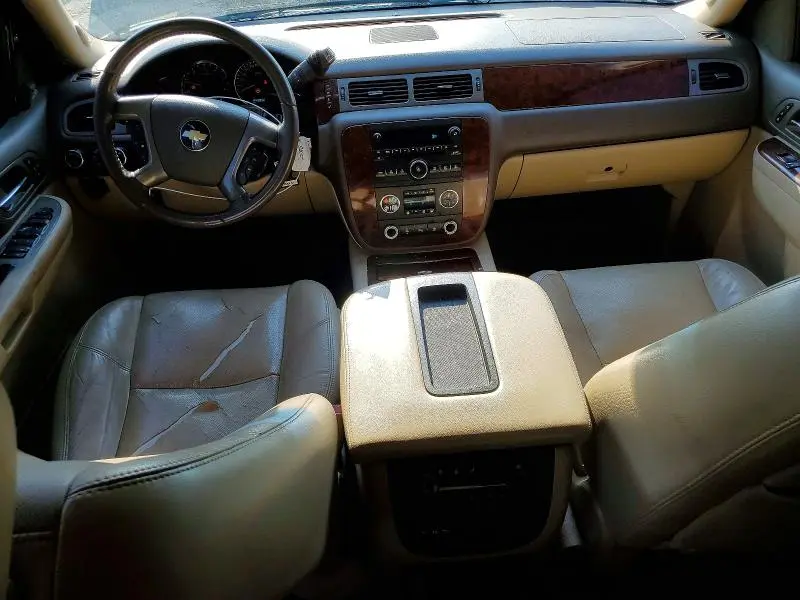 2010 CHEVROLET TAHOE K1500 LTZ  