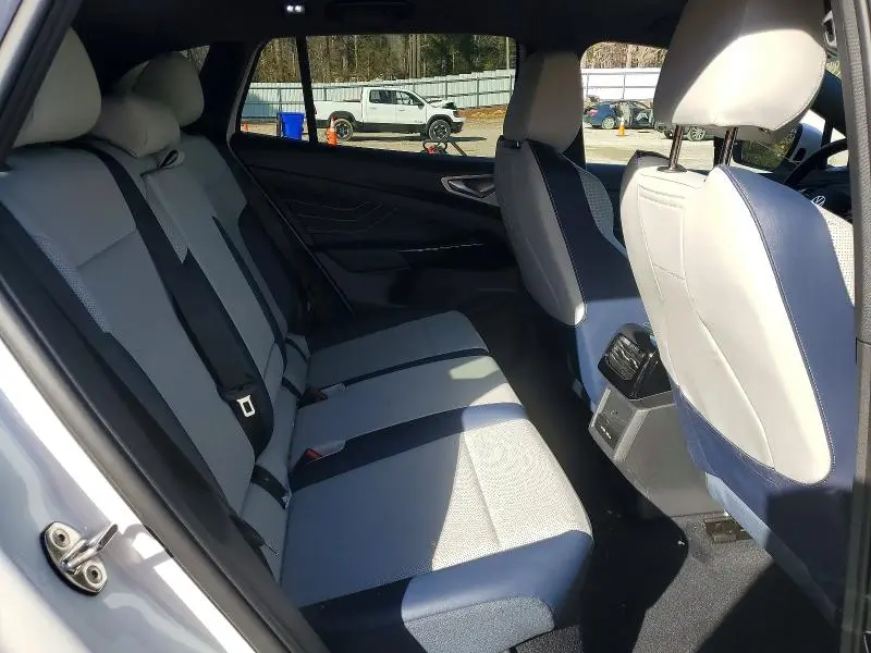 2025 VOLKSWAGEN ID.4 PRO S  