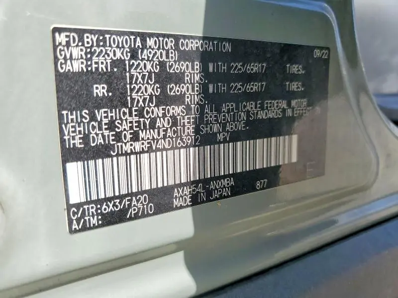 2022 TOYOTA RAV4 XLE  