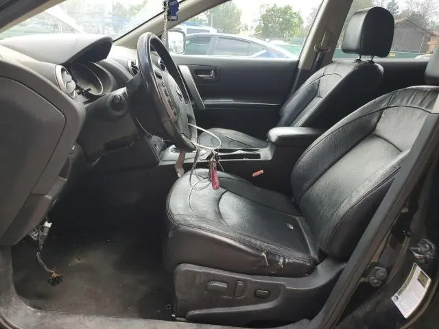 2011 NISSAN ROGUE S  