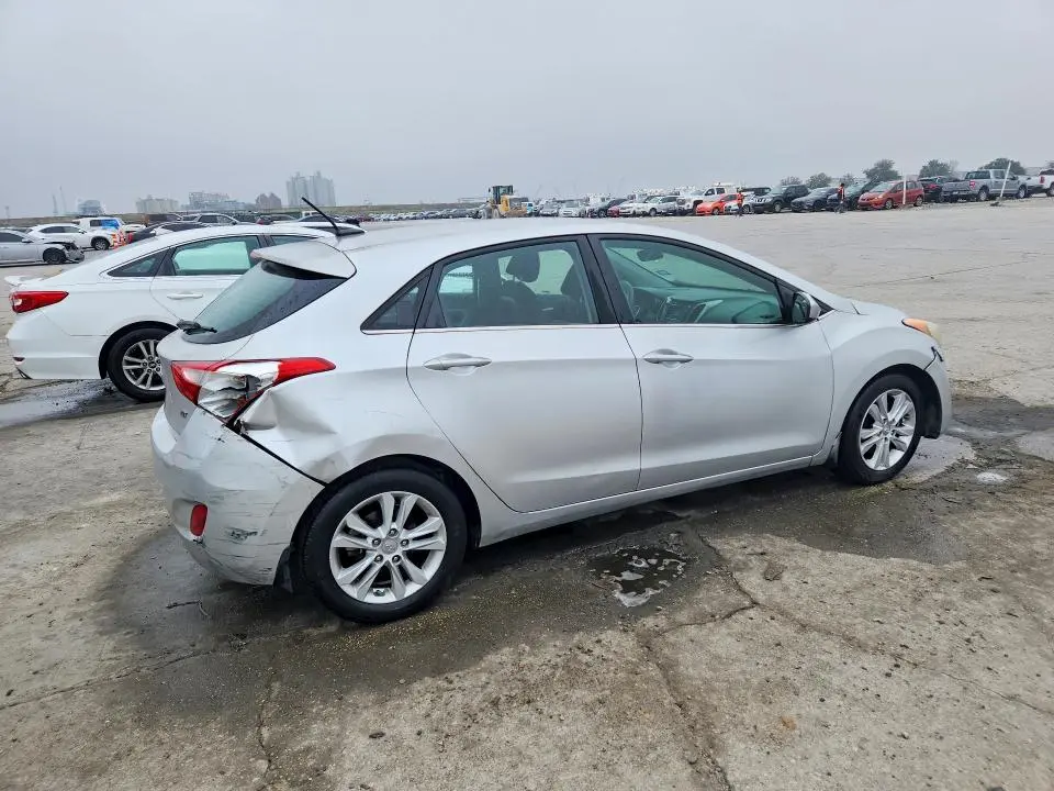 2014 HYUNDAI ELANTRA GT BASE  